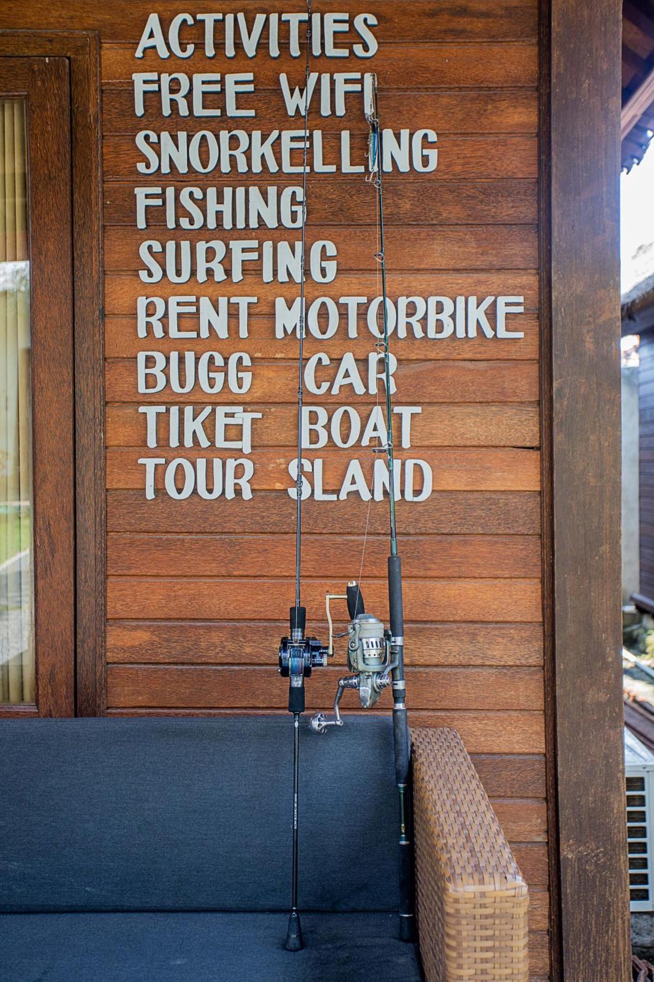 Lembongan Mantra Huts Hotel Exterior photo